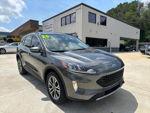 2020 Ford Escape SEL
