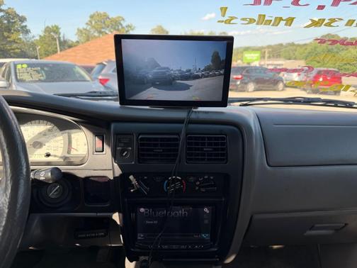 2001 Toyota Tacoma Base