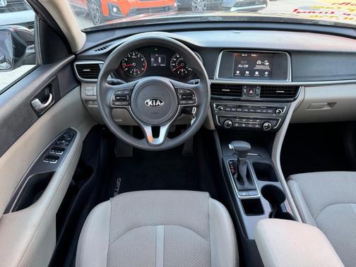 2018 Kia Optima LX