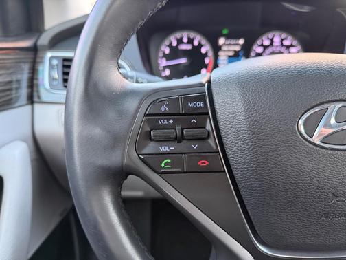 2015 Hyundai SONATA Limited