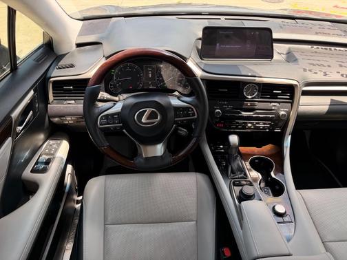 Satin Cashmere Metallic 2019 Lexus RX 350 Base