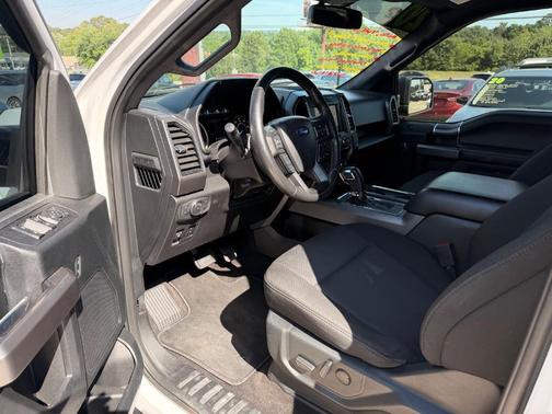 Oxford White 2020 Ford F-150 XLT