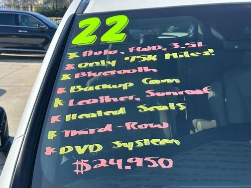 2022 Honda Pilot Touring 8-Passenger