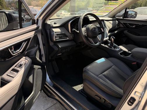 Ice Silver Metallic 2020 Subaru Outback Onyx Edition XT