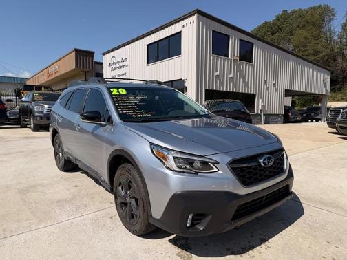 Ice Silver Metallic 2020 Subaru Outback Onyx Edition XT