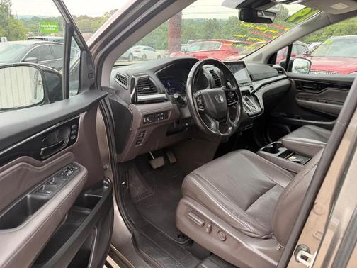Gray 2019 Honda Odyssey Elite