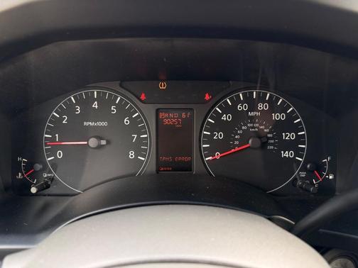 2013 Nissan NV Passenger NV3500 HD S V6