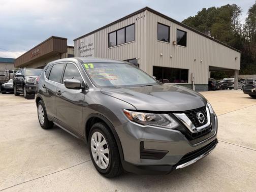 Gun Metallic 2017 Nissan Rogue S