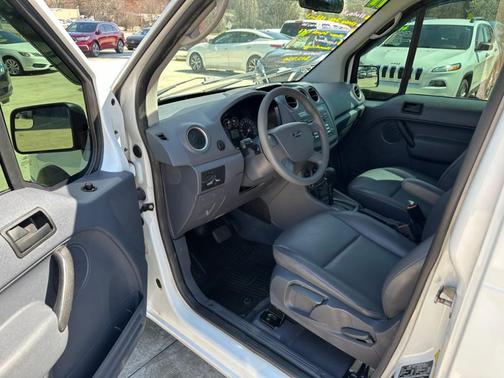 2011 Ford Transit Connect XLT Premium