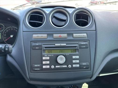 2011 Ford Transit Connect XLT Premium