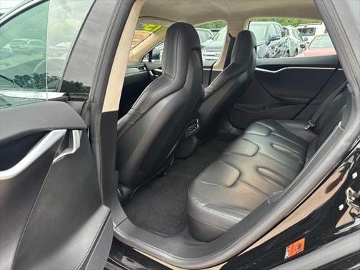 2015 Tesla Model S