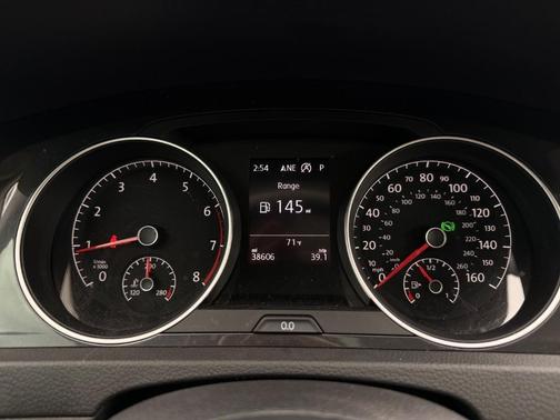Tornado Red 2019 Volkswagen Golf 1.4T S