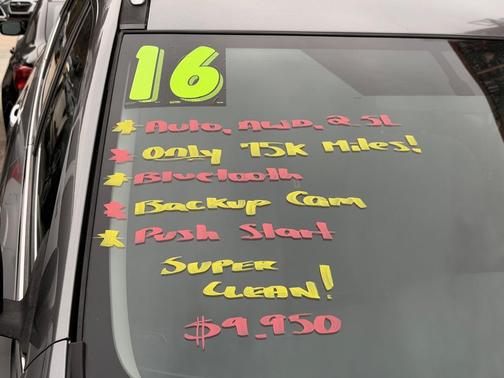 2016 Nissan Rogue SV