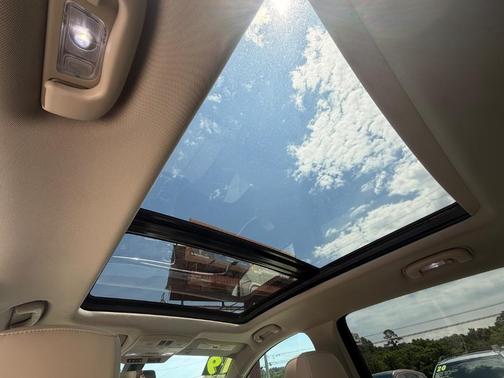 Summit White 2019 Buick Envision Essence