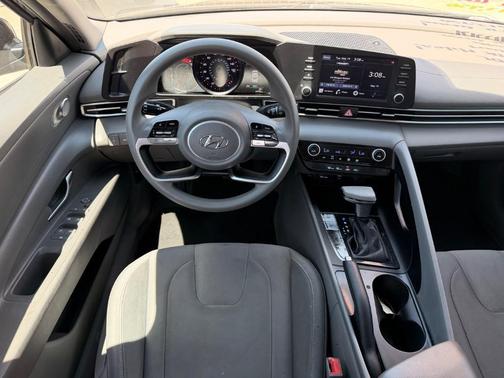 Portofino Gray 2022 Hyundai ELANTRA SEL