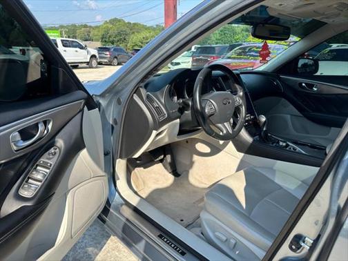 2015 INFINITI Q50 Premium