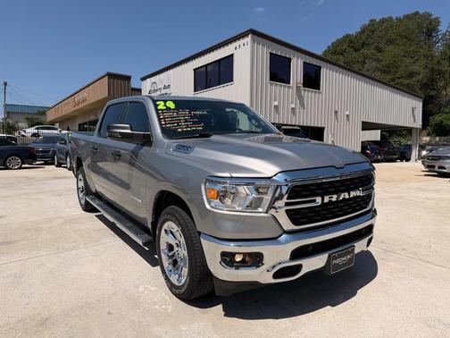 Billet Silver Metallic Clearcoat 2024 RAM 1500 Big Horn/Lone Star