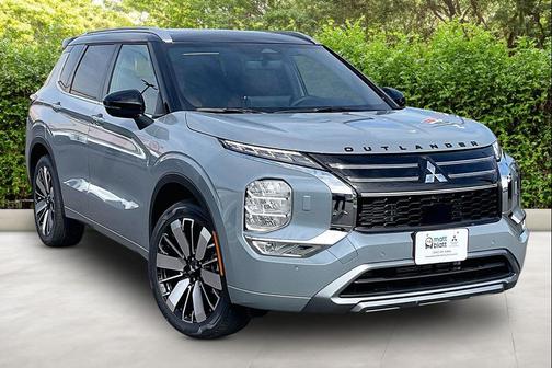 Moonstone Gray Metallic W/ Black Roof 2026 Mitsubishi Outlander SEL S-AWC