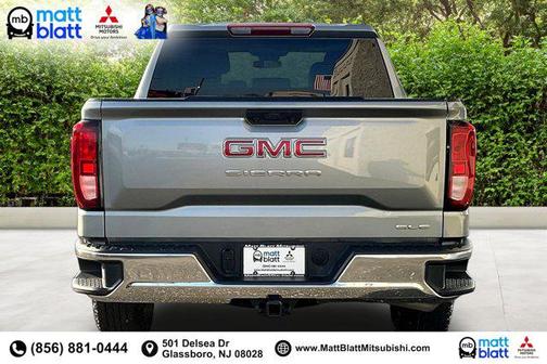 Sterling Metallic 2024 GMC Sierra 1500 SLE