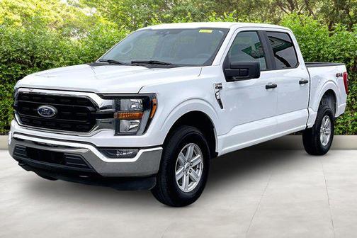 Oxford White 2023 Ford F-150 XLT
