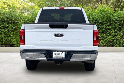 Oxford White 2023 Ford F-150 XLT
