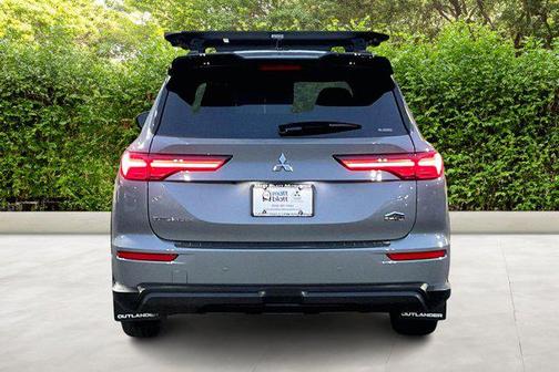 Moonstone Gray Metallic W/ Black Roof 2026 Mitsubishi Outlander TRAIL EDITION S-AWC