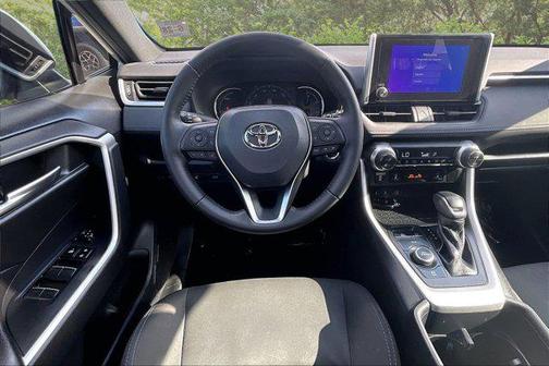Wind Chill Pearl 2023 Toyota RAV4 Hybrid SE