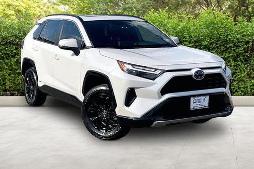 Wind Chill Pearl 2023 Toyota RAV4 Hybrid SE