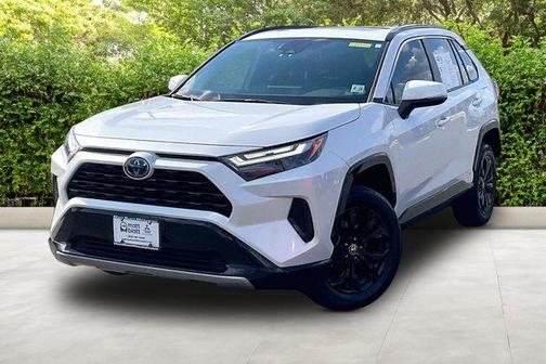 Wind Chill Pearl 2023 Toyota RAV4 Hybrid SE