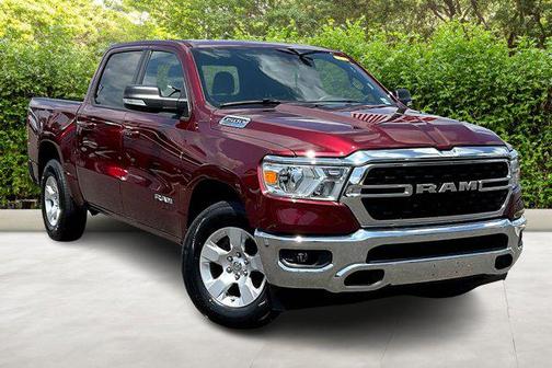 Delmonico Red Pearlcoat 2022 RAM 1500 Big Horn/Lone Star