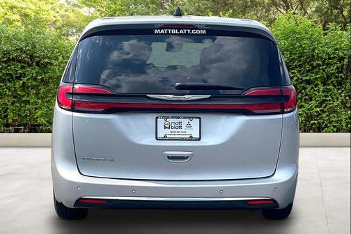 Silver Mist Clearcoat 2024 Chrysler Pacifica Touring L