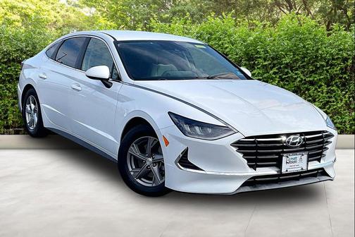Quartz White 2021 Hyundai SONATA SE