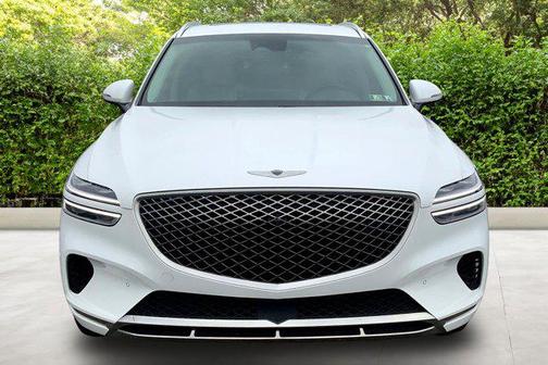 Alta White 2023 Genesis GV70 2.5T AWD