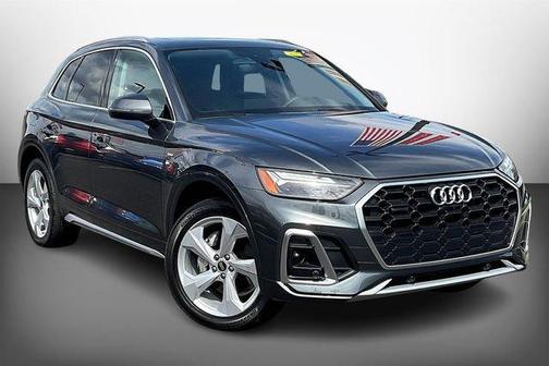 2025 Audi Q5 45 S line Premium Plus