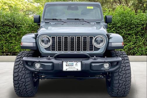Anvil Clearcoat 2025 Jeep Wrangler 4xe Base