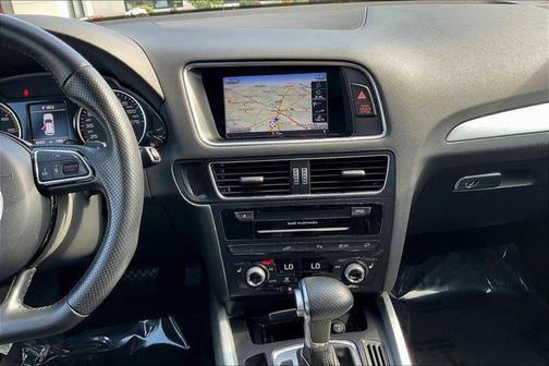 2016 Audi Q5 hybrid 2.0T Prestige