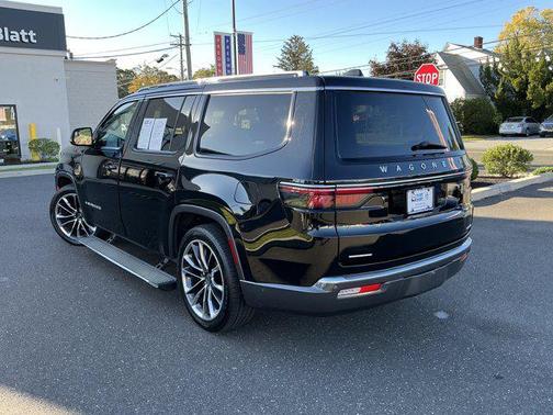 2022 Jeep Wagoneer Series III 4x4