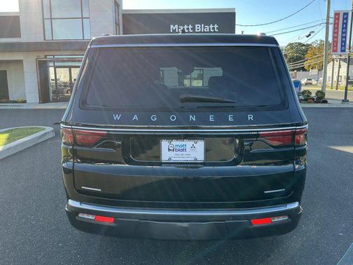 2022 Jeep Wagoneer Series III 4x4