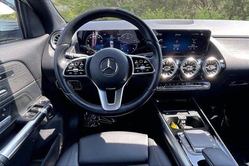 White 2023 Mercedes-Benz GLA 250 4MATIC