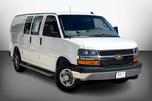 2022 Chevrolet Express 2500 RWD 2500 Regular Wheelbase WT