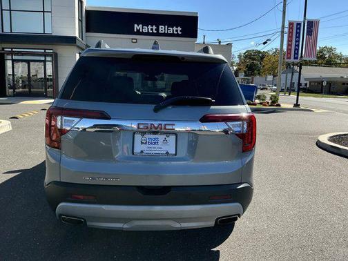2023 GMC Acadia FWD SLT