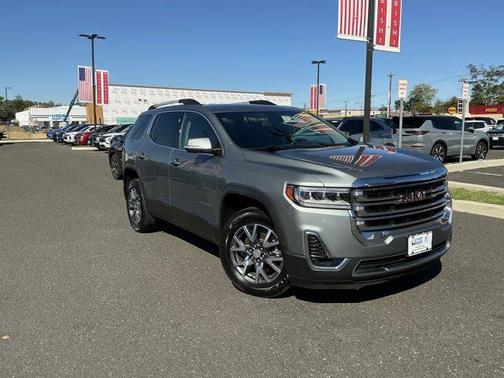 2023 GMC Acadia FWD SLT