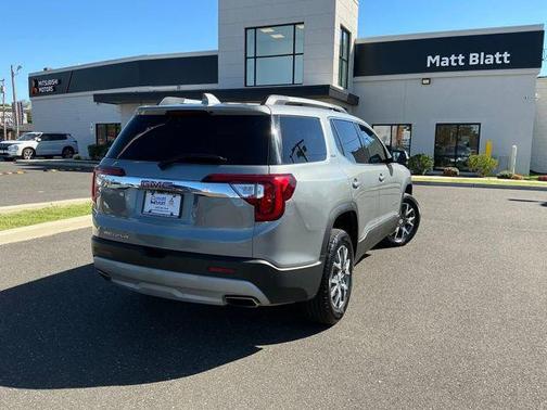 2023 GMC Acadia FWD SLT