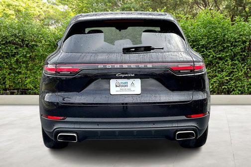 Black 2022 Porsche Cayenne Platinum Edition