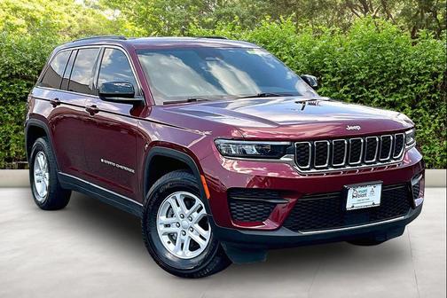 Velvet Red Pearlcoat 2024 Jeep Grand Cherokee Laredo