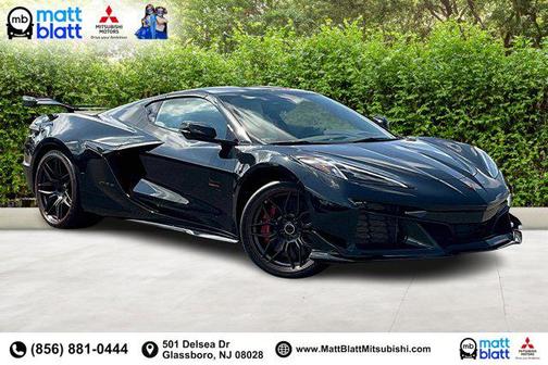 Carbon Flash Metallic 2023 Chevrolet Corvette Z06