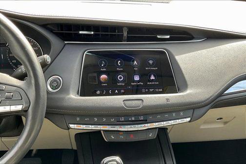 2021 Cadillac XT4 Luxury