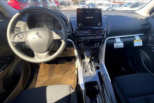 2025 Mitsubishi Eclipse Cross LE