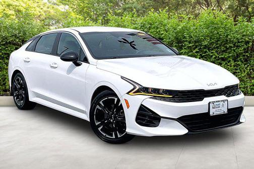 Glacial White Pearl 2024 Kia K5 GT-Line