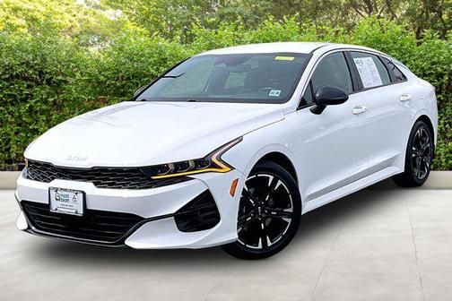 Glacial White Pearl 2024 Kia K5 GT-Line